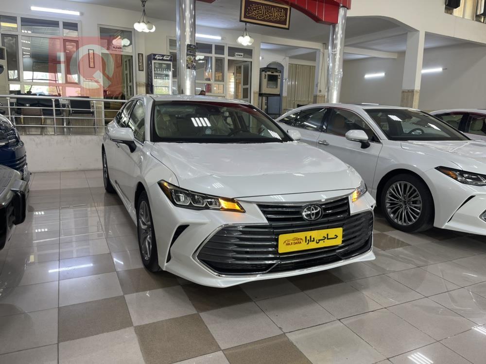 تويوتا أفالون